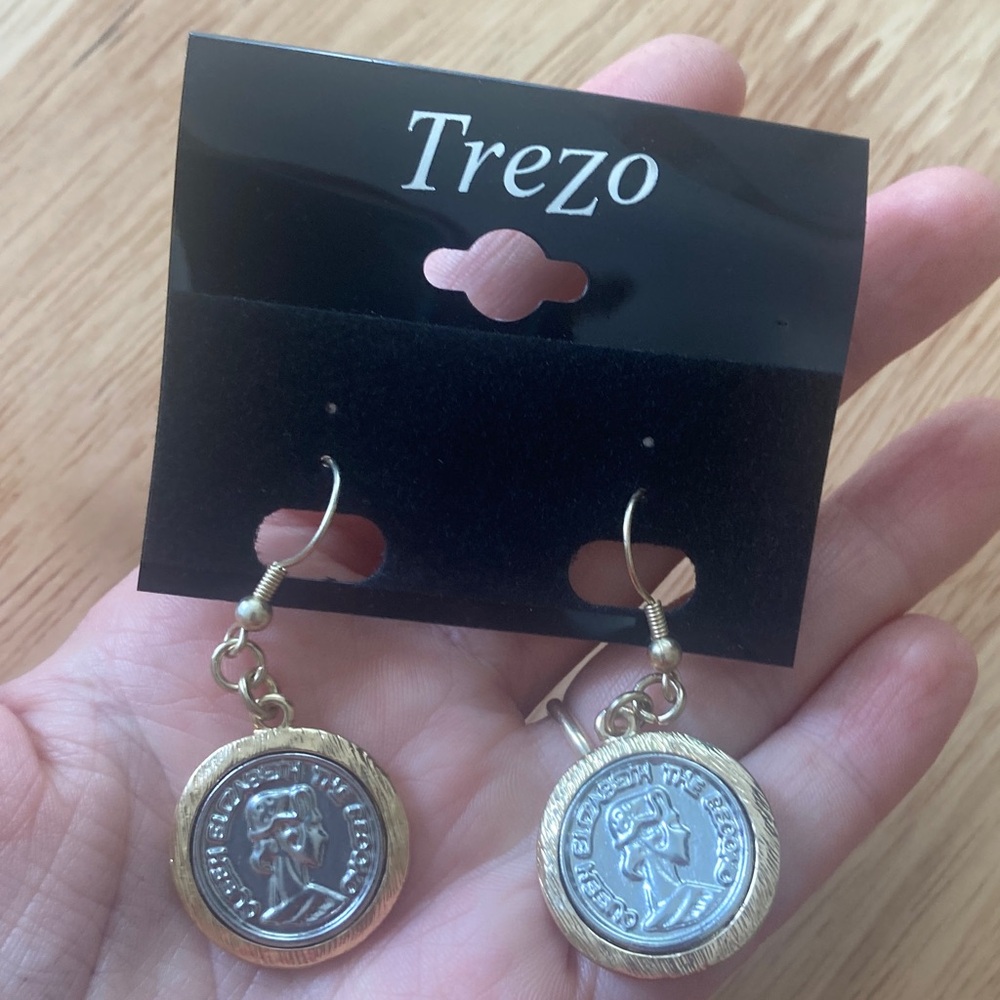 Trezo Queen Elizabeth the second earrings - Picture 5 of 5